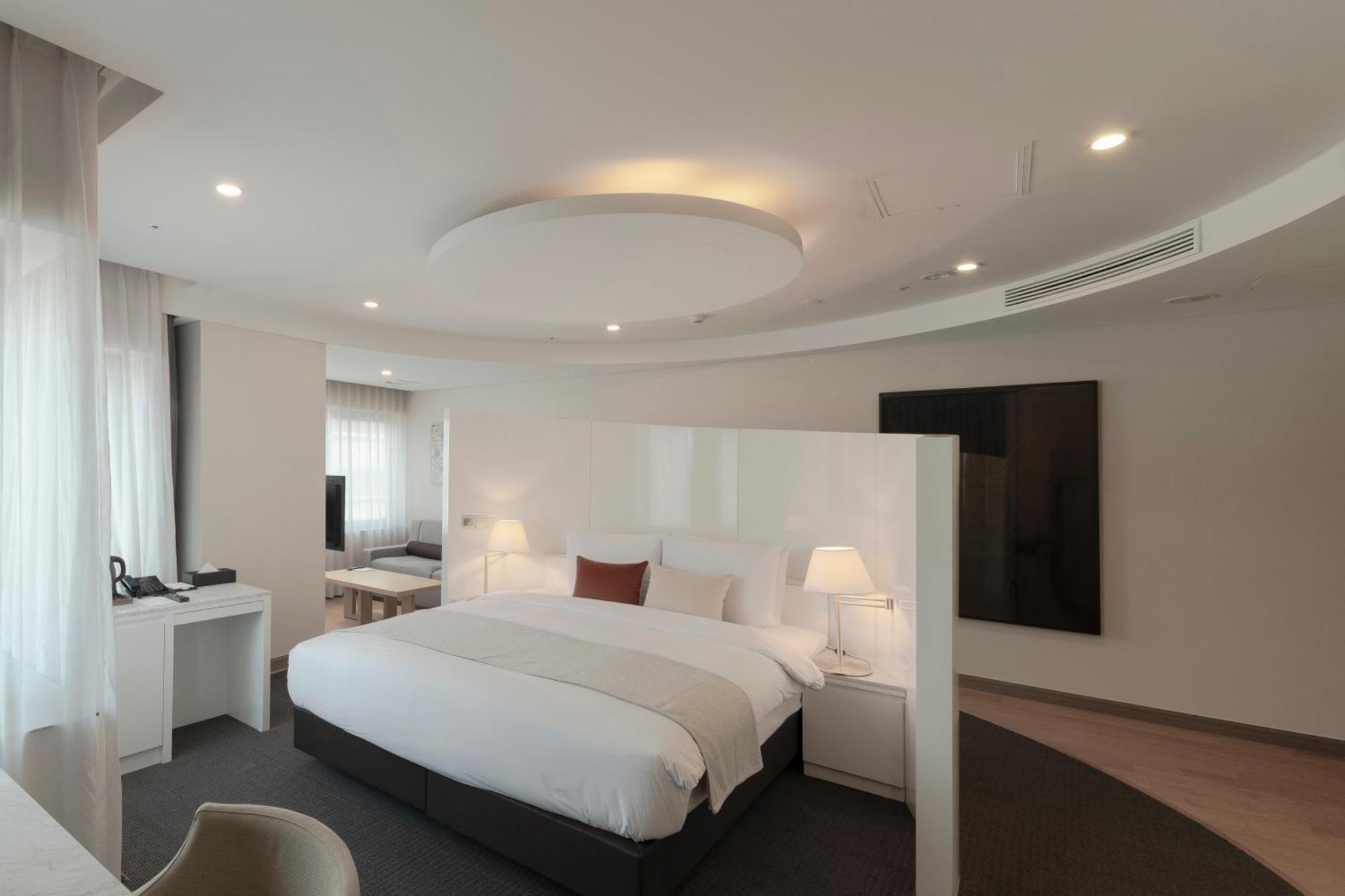 Amid Hotel Seoul Exterior photo